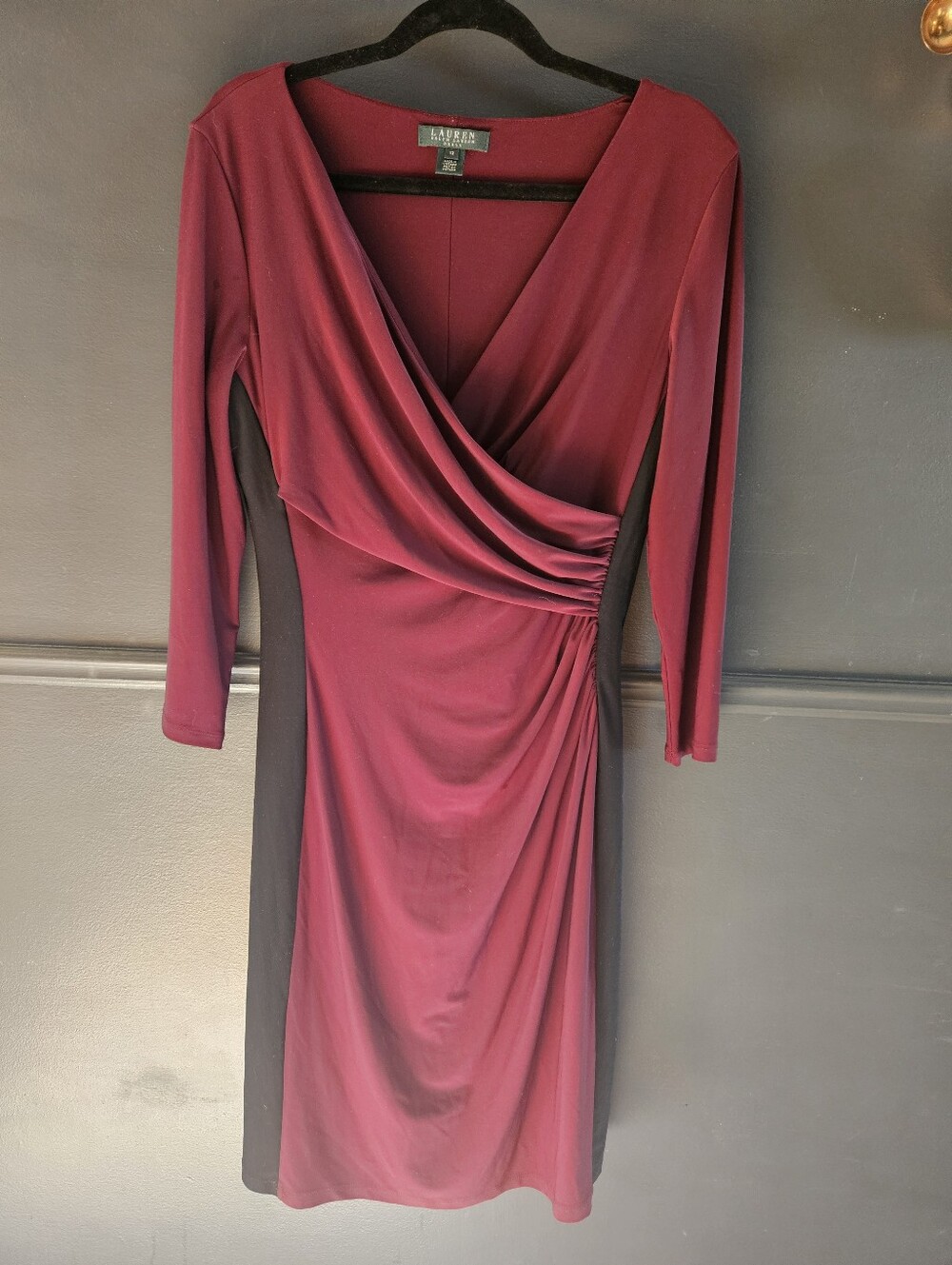 Lauren Ralph Lauren Burgundy & Black Ruched Bodycon Dress – Women's Size 12